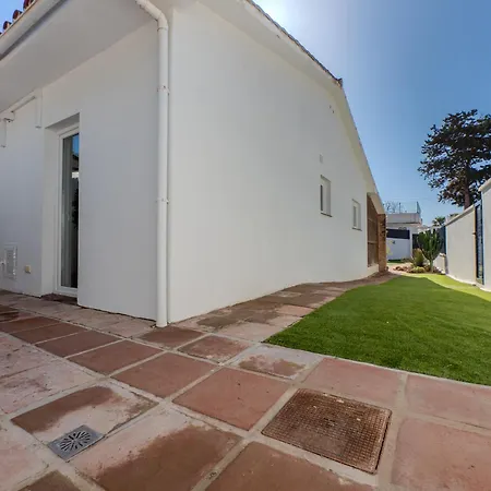 New House 80 M From The Сasa de vacaciones *