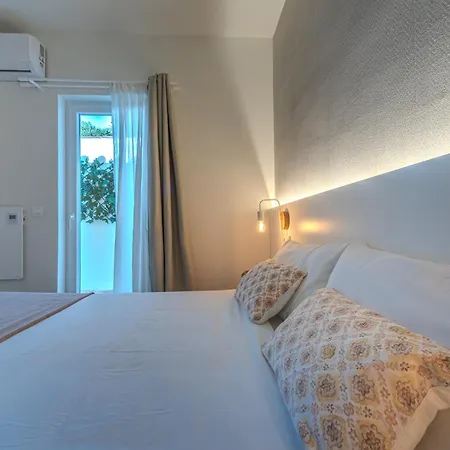 New House 80 M From The