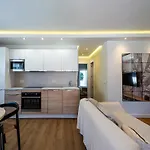 New House 80 M From The