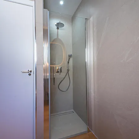 Hébergement de vacances New House 80 M From The