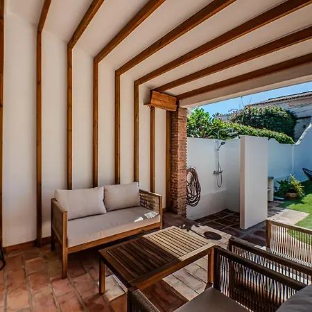 New House 80 M From The Hébergement de vacances Marbellac