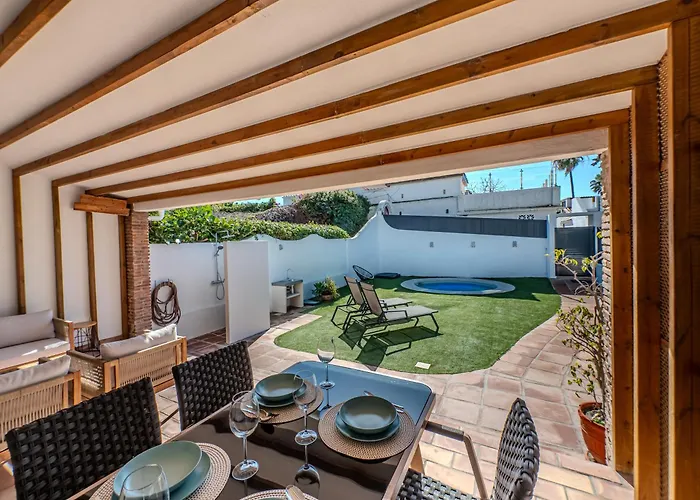 New House 80 M From The بيت للعطل *
