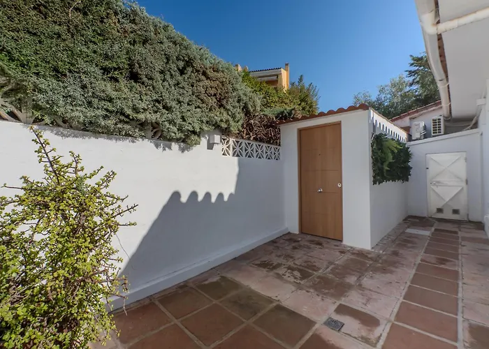 New House 80 M From The ماربيا