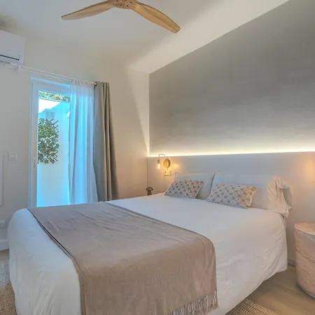 New House 80 M From The Ferienhaus Marbella